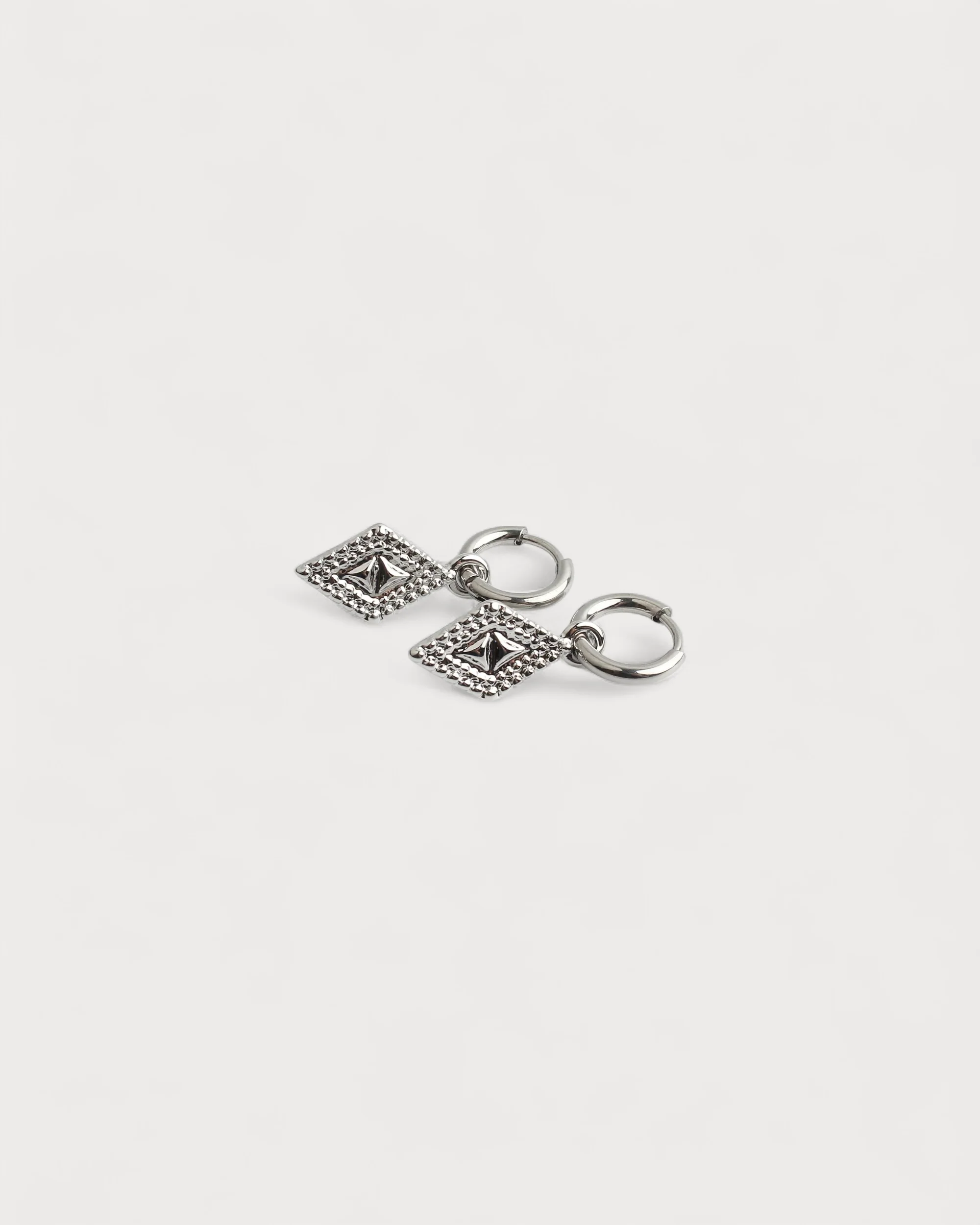 La Vie Est Belle - Boucles d'oreilles - Acier inoxydable - Image 3